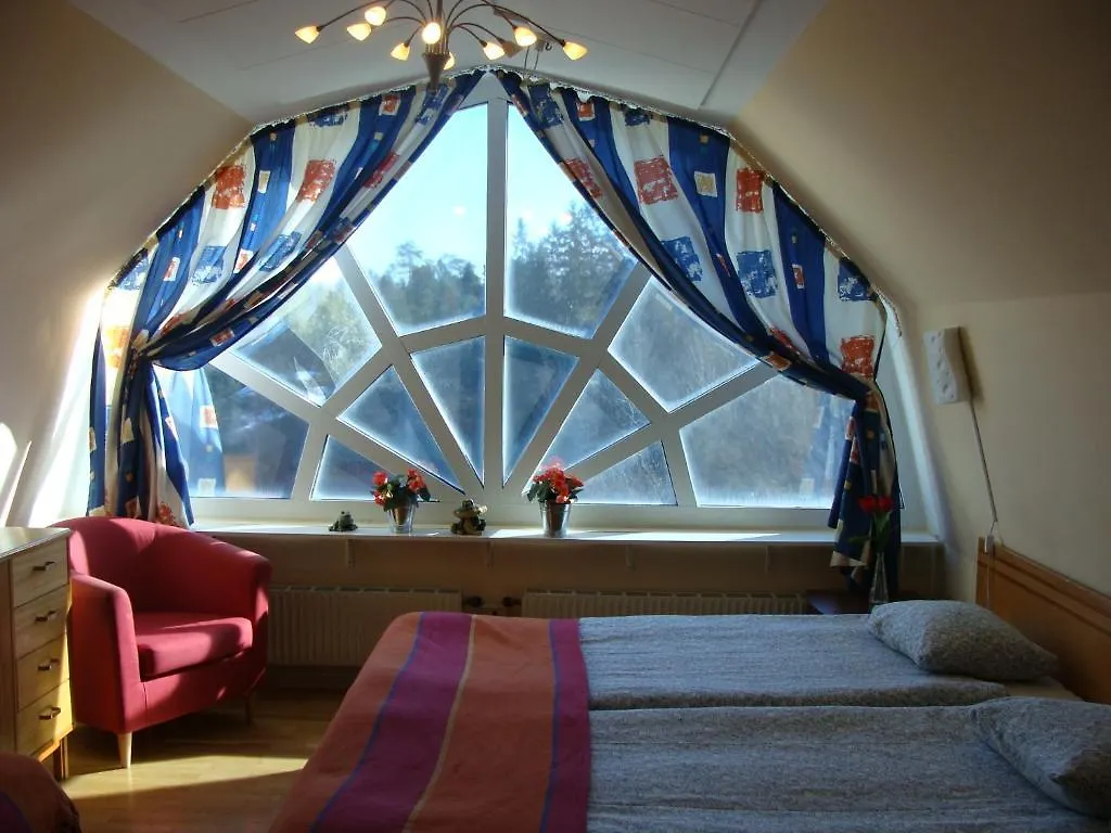 Hotel Manen Kungens Kurva 3*,